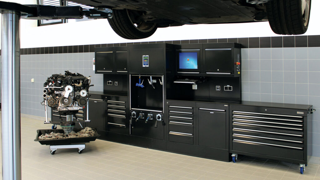 Porsche Zentrum Mannheim, Germany