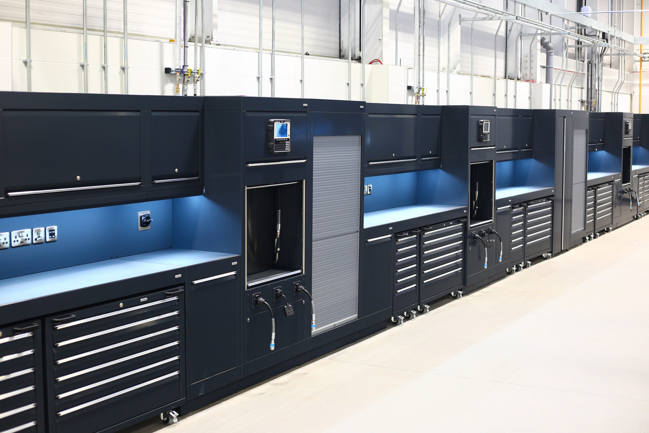 Modular workshop furniture - Dura